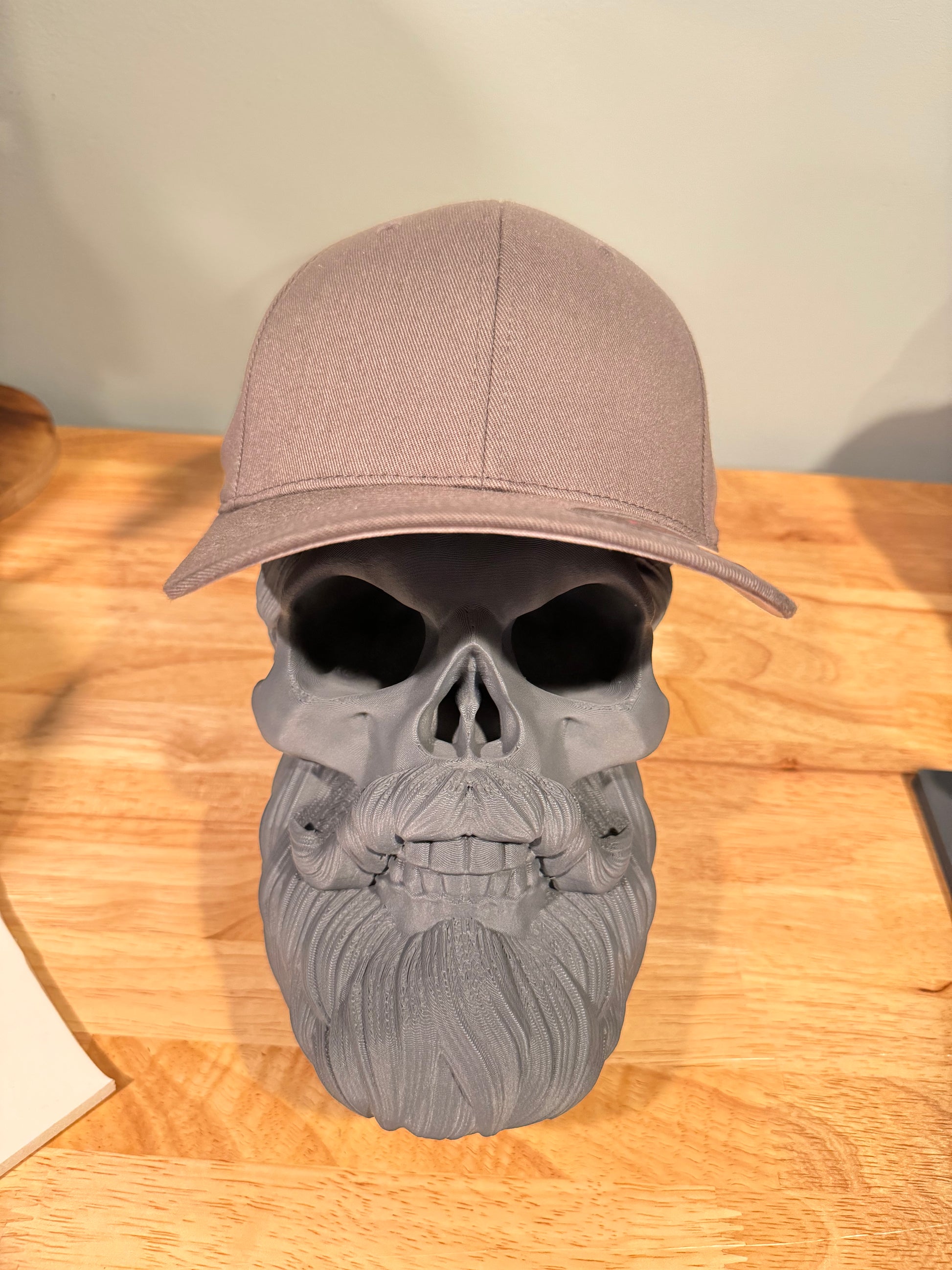 3D printed bearded skull hat display stand