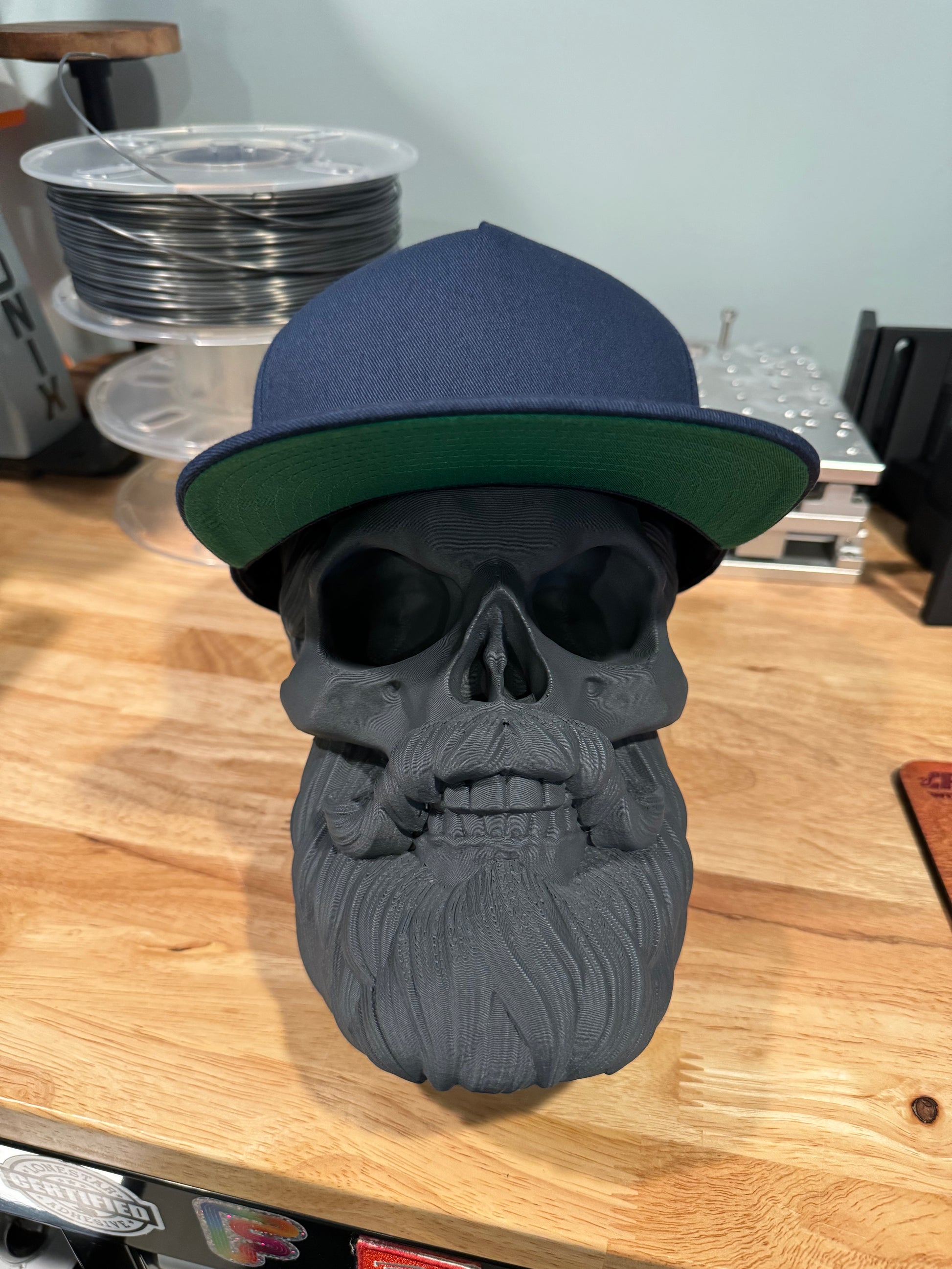 3D printed bearded skull hat display stand - view 2